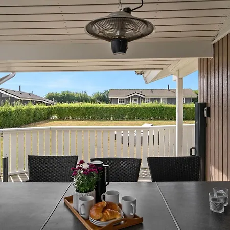 Dom wakacyjny Stefanka - 600m From The Sea By Interhome